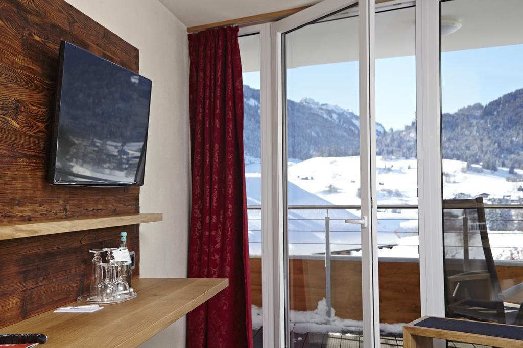 Hotel Garni Oberdorfer Stuben Obermaiselstein Rum bild